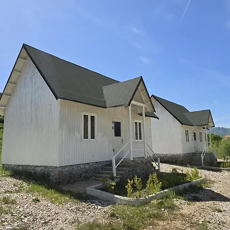 Villaggio Lura * Fushe-Lure