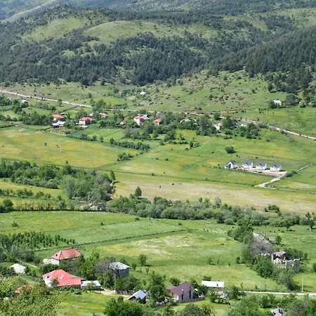 Gasthuis Villaggio Lura