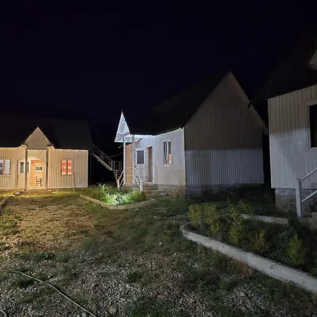 Villaggio Lura Penzion *